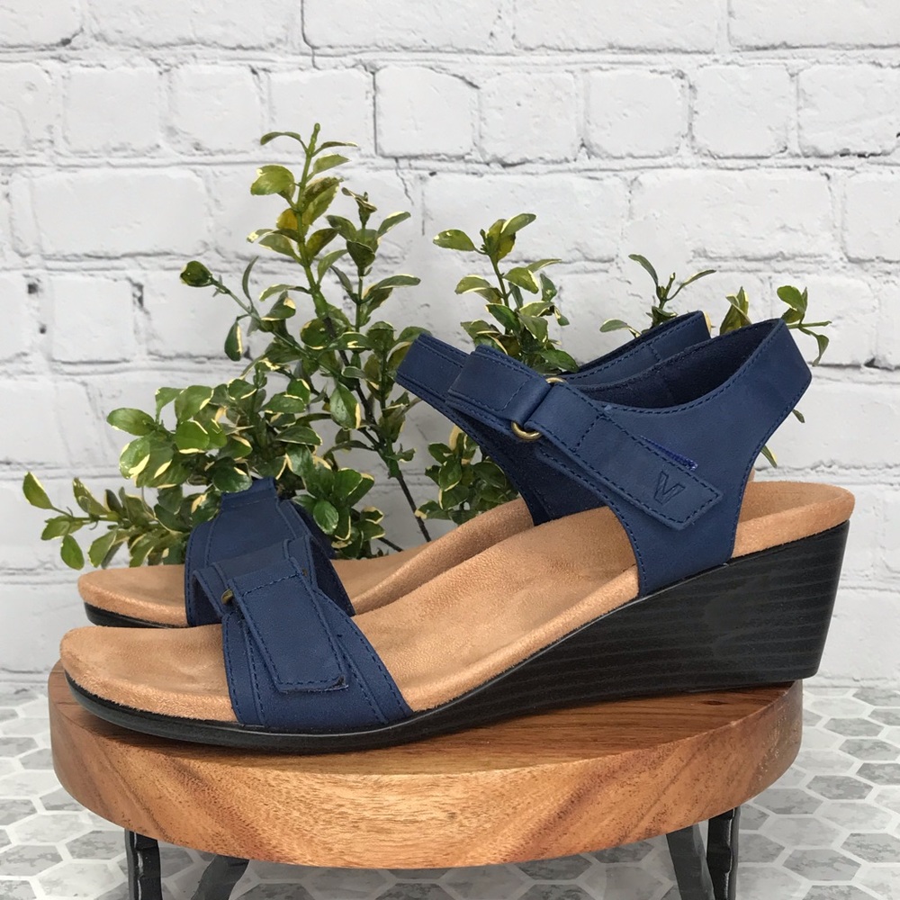 Vionic Park Adelaide Blueberry Wedge Shoes Sz 7